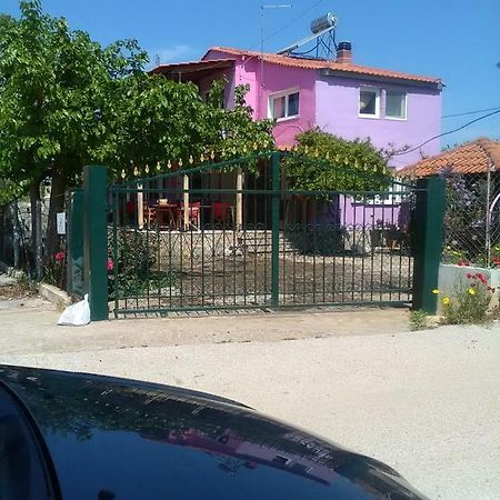 Villa Julia Nea Plagia Exterior foto