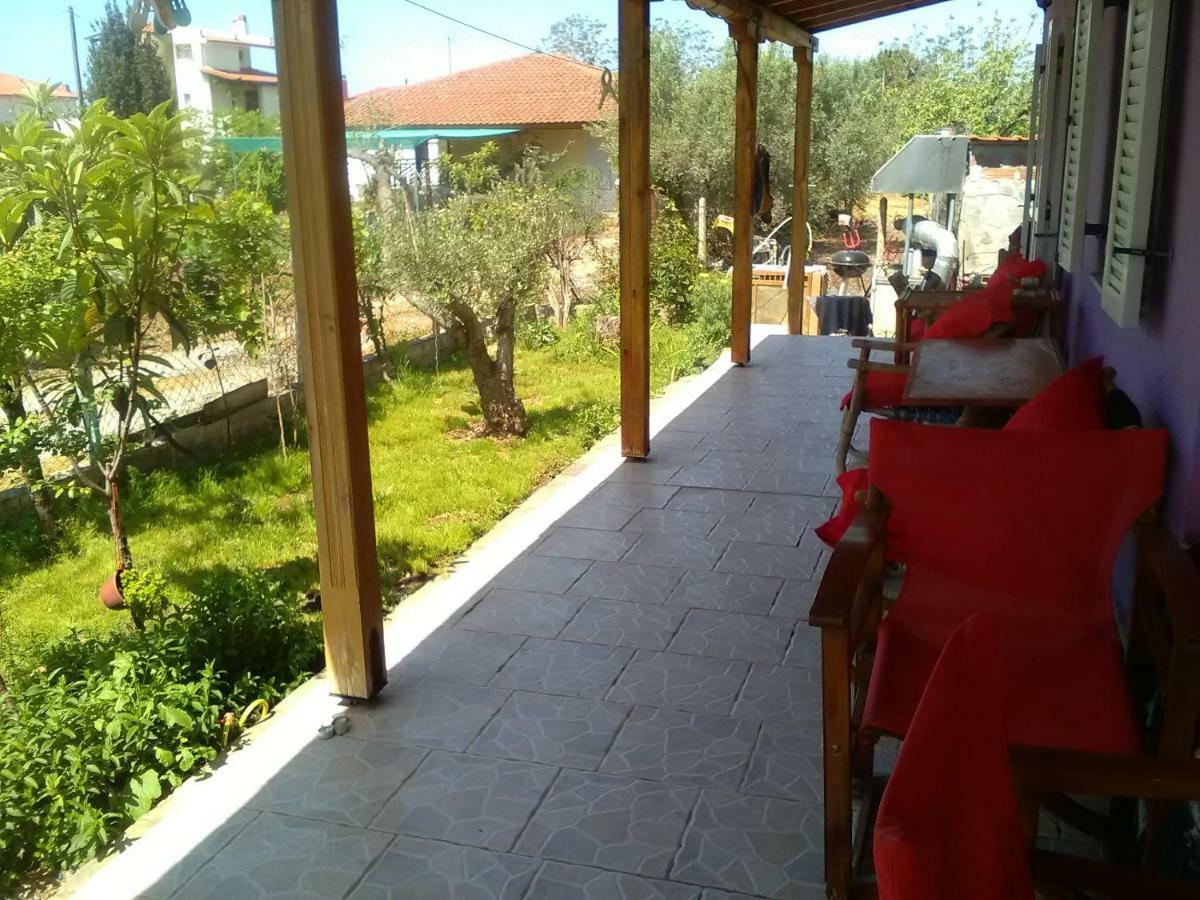 Villa Julia Nea Plagia Exterior foto